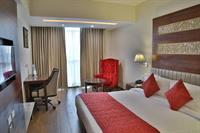 Clarion Inn Sevilla Panchkula Esterno foto